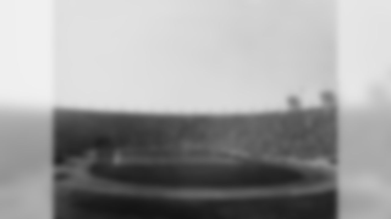 A general view of the Los Angeles Memorial Coliseum is seen during Super Bowl I between the Green Bay Packers and the Kansas City Chiefs on January 15, 1967. (National Football League)
