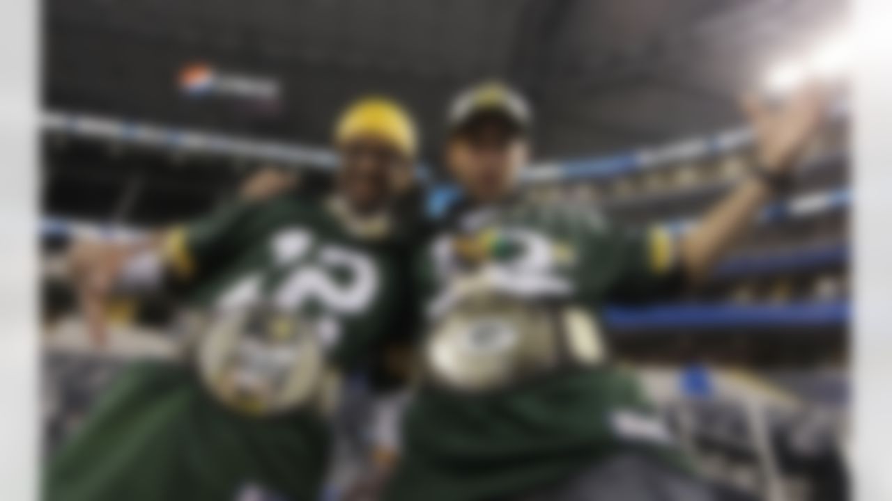 Green Bay Packers fans celebrate after the NFL Super Bowl XLV football game against the Pittsburgh Steelers, Sunday, Feb. 6, 2011, in Arlington, Texas. The Green Bay Packers won 31-25. (AP Photo/Patrick Semansky)