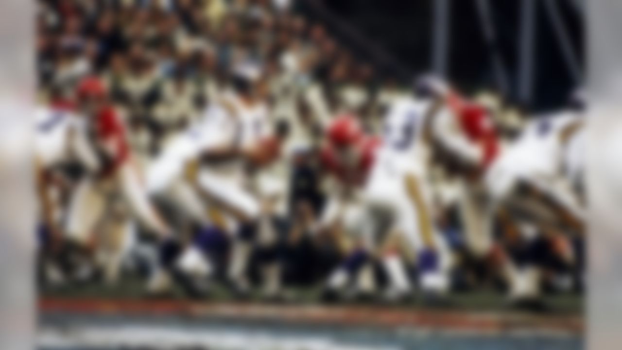 Minnesota Vikings quarterback Joe Kapp (11) drops back to pass during the Vikings 23-7 loss to the Kansas City Chiefs in Super Bowl IV on January 11, 1970 at Tulane Stadium in New Orleans Louisiana. (National Football League)