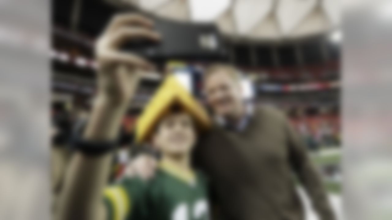 Green Bay Packers celebrity fans: A photo gallery of stars