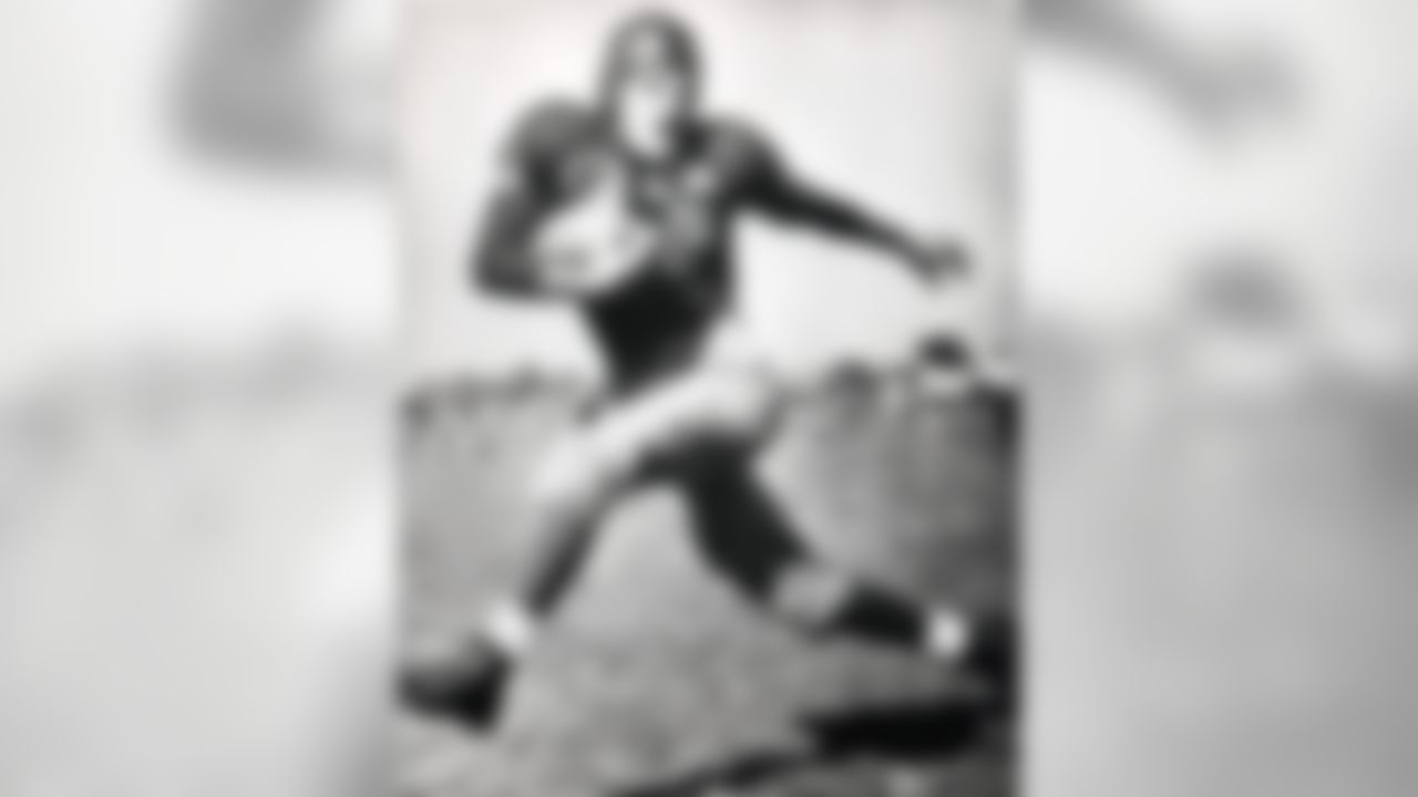 Washington Redskins Hall of Fame quarterback Sammy Baugh in 1938. (Pro Football Hall Of Fame/NFL)