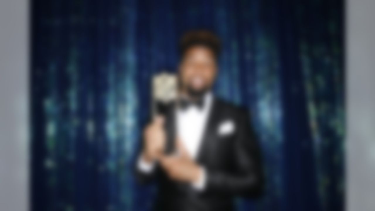 New York Giants wide receiver Odell Beckham Jr. poses for a photograph with the AP Offensive Rookie of the Year award during the 4th Annual NFL Honors awards show at the Phoenix Symphony Hall on Saturday, January 31, 2015 in Phoenix, AZ. (Ben Liebenberg/NFL)