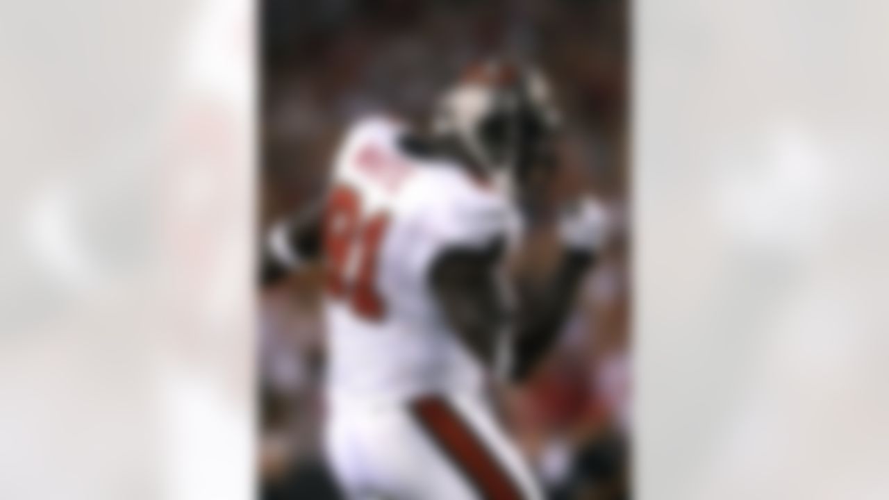 TAMPA, FL - OCTOBER 28: Defensive end Greg White #91 of the Tampa Bay Buccaneers celebrates a sack against the Jacksonville Jaguars at Raymond James Stadium on October 28, 2007 in Tampa, Florida. The Jaguars won 24 - 23. (Photo by Al Messerschmidt/Getty Images)
