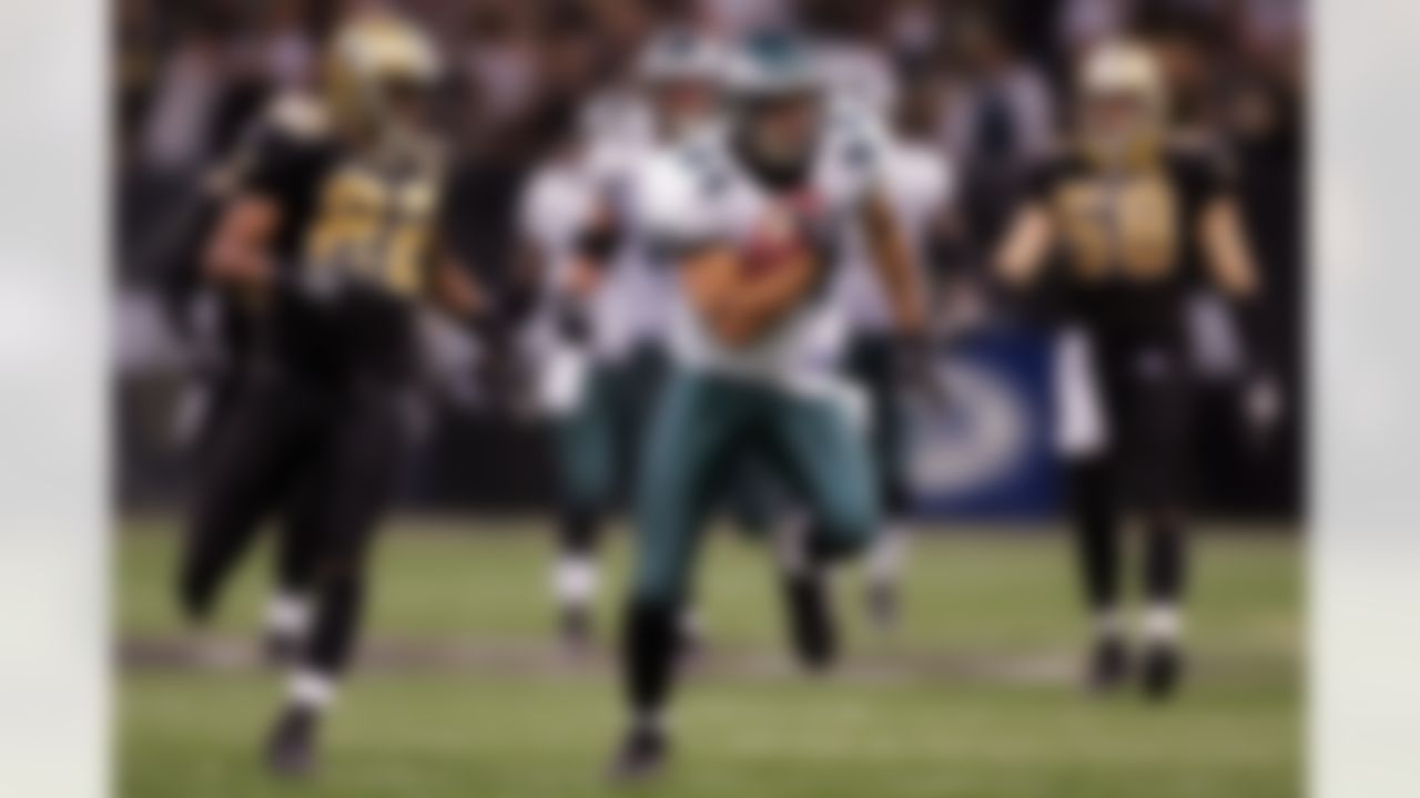 NEW ORLEANS - JANUARY13: Hank Baskett #84 of the Philadelphia Eagles runs the ball against the New Orleans Saints during the NFC divisional playoff game at the Superdome on January 13, 2007 in New Orleans, Louisiana. Photo by Getty Images.