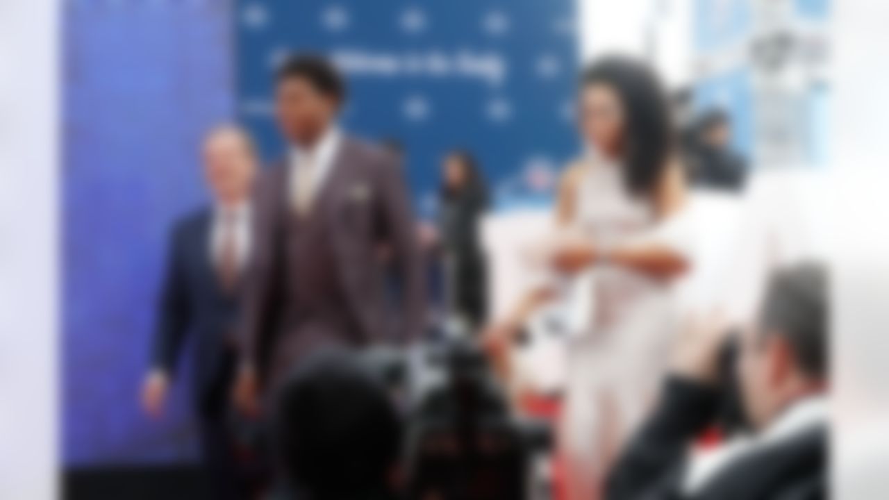 Florida State cornerback Jalen Ramsey walks on the red carpet during the 2016 NFL Draft at the Auditorium Theatre on Thursday, April 28, 2016 in Chicago. (Ben Liebenberg/NFL)