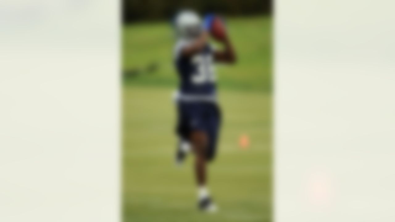 IRVING, TX - MAY 01: Safety Mike Hamlin #36 of the Dallas Cowboys makes a catch during rookie mini camp on May 1, 2009 in Irving, Texas. (Photo by Ronald Martinez/Getty Images)