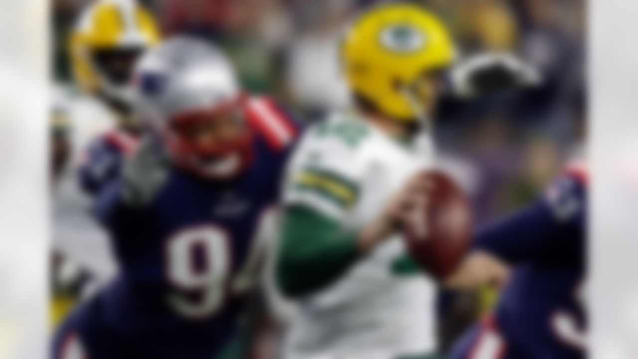 This game turned after a critical fumble by Packers running back Aaron Jones in the fourth quarter and the Patriots pounced by scoring a pair of touchdowns to put the game away. Tom Brady was 6/6 for 104 yards and one touchdown in the fourth quarter to lead New England to its sixth straight win. Brady passed the 80,000 total-yard (including playoffs) mark in the game. James White had 12 carries for 31 yards and two touchdowns. He added six catches for a total of 61 receptions through nine games for a career high in receptions for a season. White leads all running backs in catches (61) this season and is T-fourth most in the NFL. Cordarrelle Patterson had a career high in carries in the game with 11 for 61 yards and a touchdown. Patterson had 10+ carries twice this season with the Patriots, but never had more than three carries in a game entering 2018.