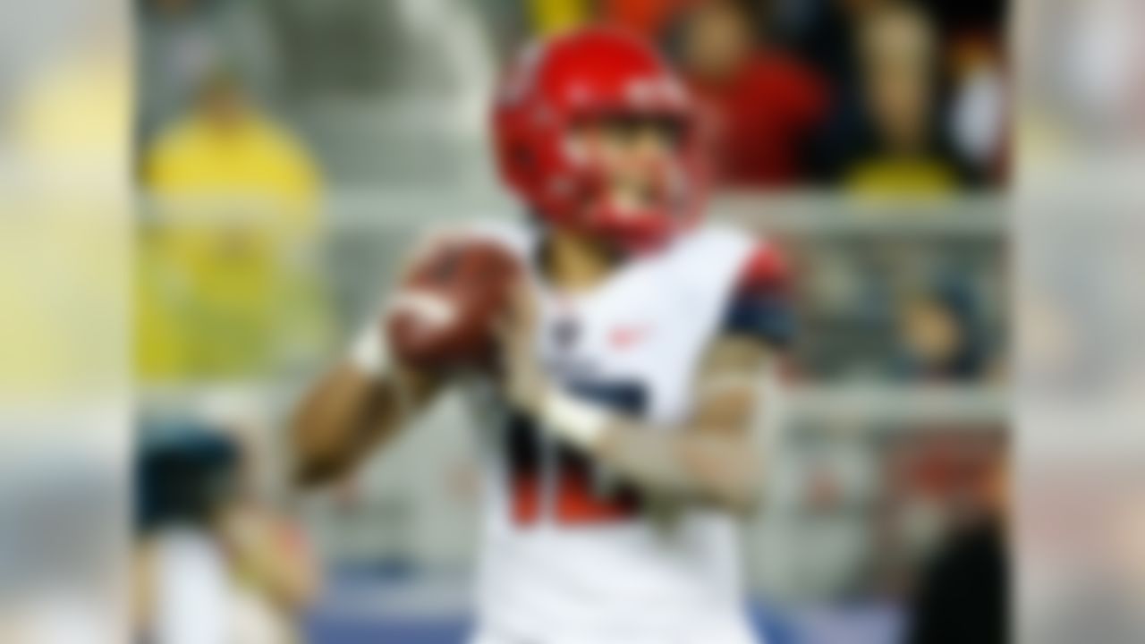 Particulars: 6-2, 205, sophomore
The skinny: Solomon won Arizona's quarterback battle as a redshirt freshman, then turned in a big season, with 4,084 yards of total offense. Expect him to be more of a running threat this fall, but his passing ability will remain the strong suit of his game. He threw for 3,793 yards and 28 TDs last season, and should improve on both numbers.