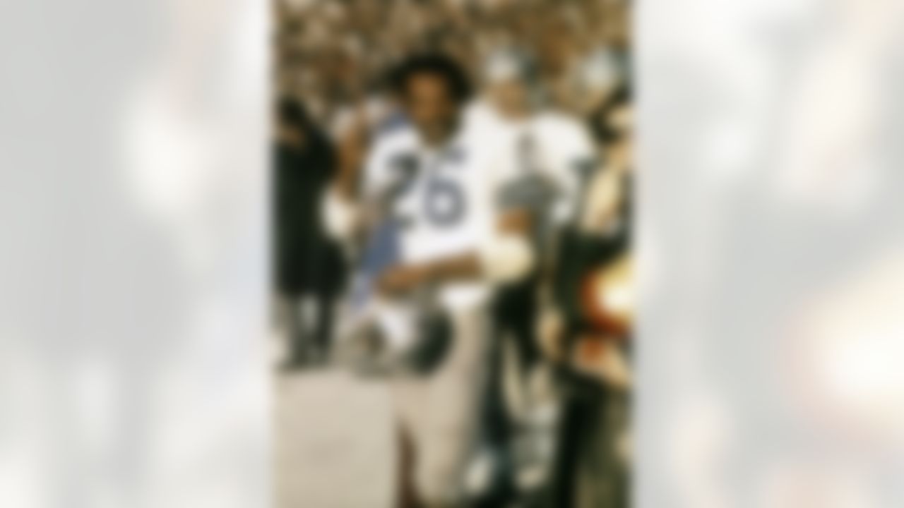 Dallas Cowboys Hall of Fame cornerback Herb Adderley celebrates victory awaiting the final moments of a 24 to 3 win over the Miami Dolphins in Super Bowl VI on January 16, 1972 at Tulane Stadium in New Orleans, Louisiana. (National Football League)
