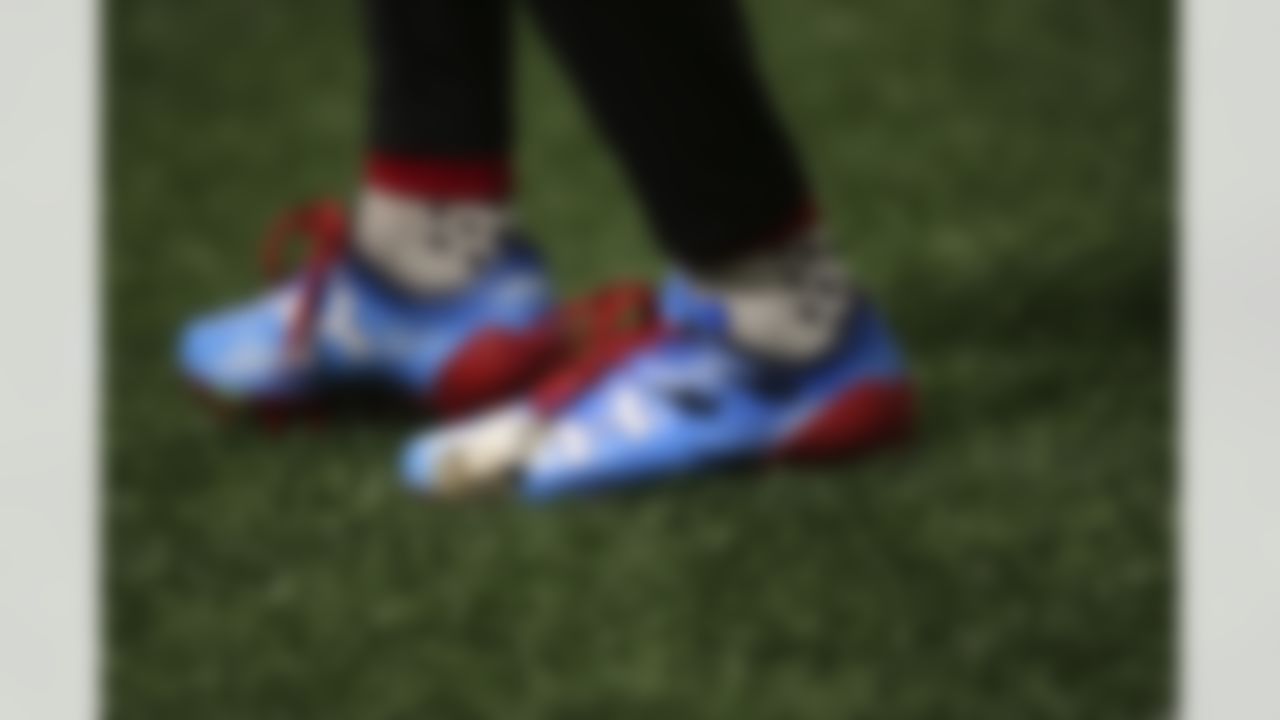 Atlanta Falcons wide receiver Mohamed Sanu wears Under Armour U.S. Air Force cleats before the first half of an NFL football game between the Atlanta Falcons and the Dallas Cowboys, Sunday, Nov. 12, 2017, in Atlanta.