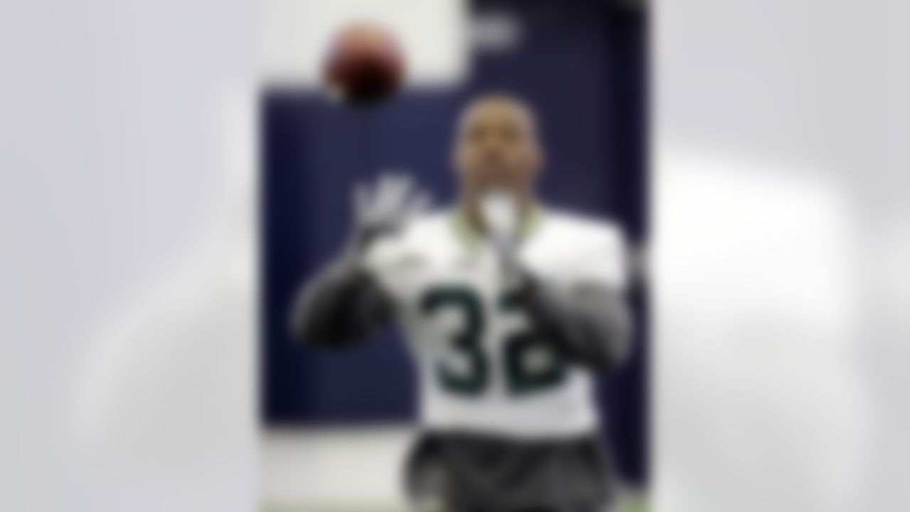 Green Bay Packers' Brandon Jackson catches a pass during practice, Thursday, Feb. 3, 2011, in Dallas. Green Bay will face the Pittsburgh Steelers in the NFL football Super Bowl XLV Sunday. (AP Photo/Eric Gay)