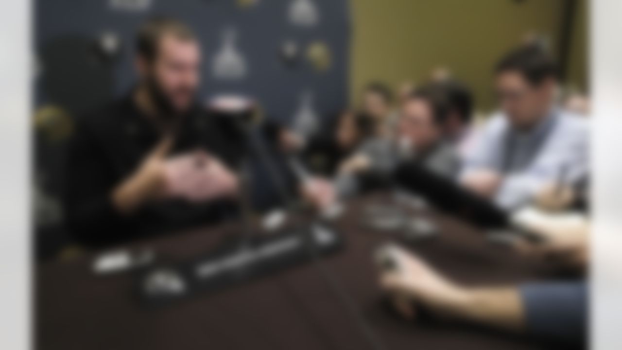 Pittsburgh Steelers quarterback Ben Roethlisberger answers questions during a news conference on Monday, Jan. 31, 2011, in Fort Worth, Texas. The Steelers will play the Green Bay Packers in NFL football Super Bowl XLV Sunday, Feb. 6. (AP Photo/Mark Humphrey)