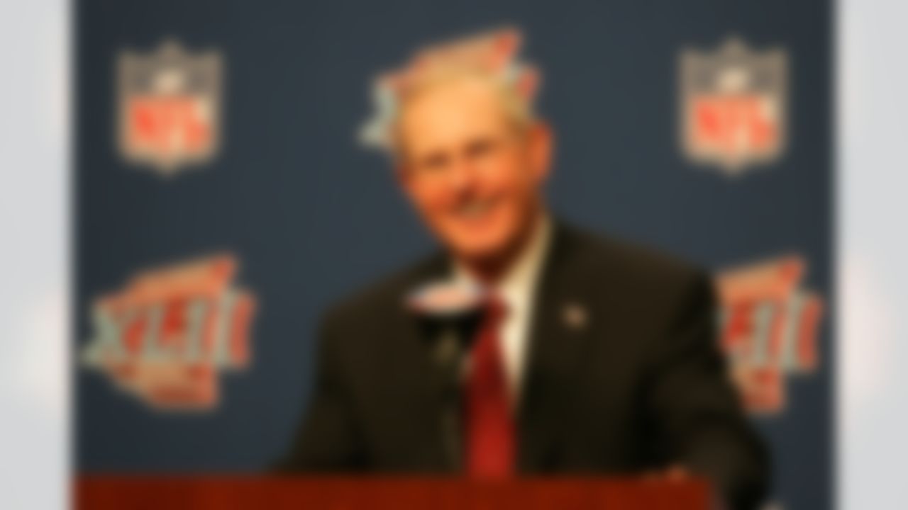 PHOENIX - FEBRUARY 04: New York Giants head coach Tom Coughlin addresses the media during a press conference at the Phoenix Convention Center on February 4, 2007 in Phoenix, Arizona. (Photo by Gene Lower/Getty Images)