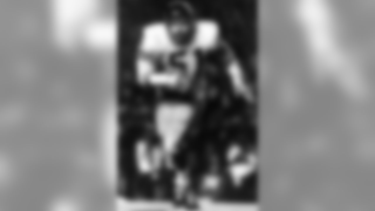 Chicago Bears Hall of Fame linebacker Dick Butkus. (Pro Football Hall Of Fame)