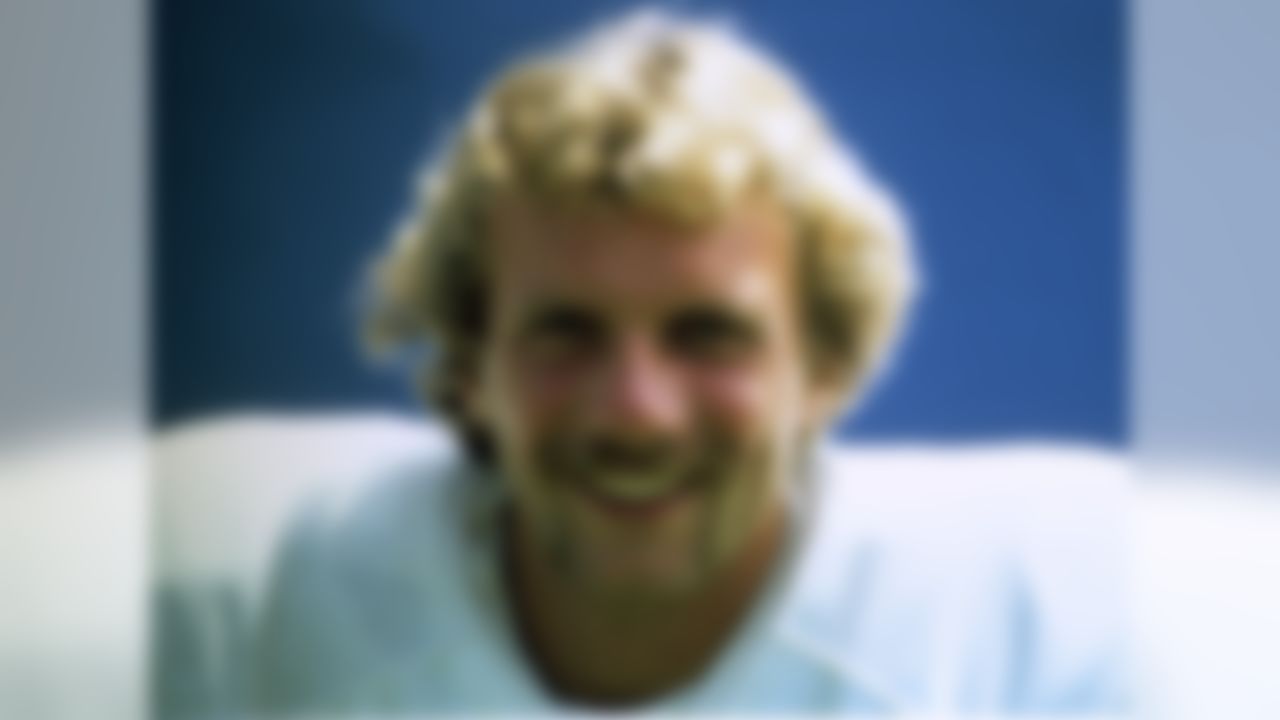San Francisco 49ers Hall of Fame quarterback Joe Montana, shown here in 1979, his rookie year. (National Football League)