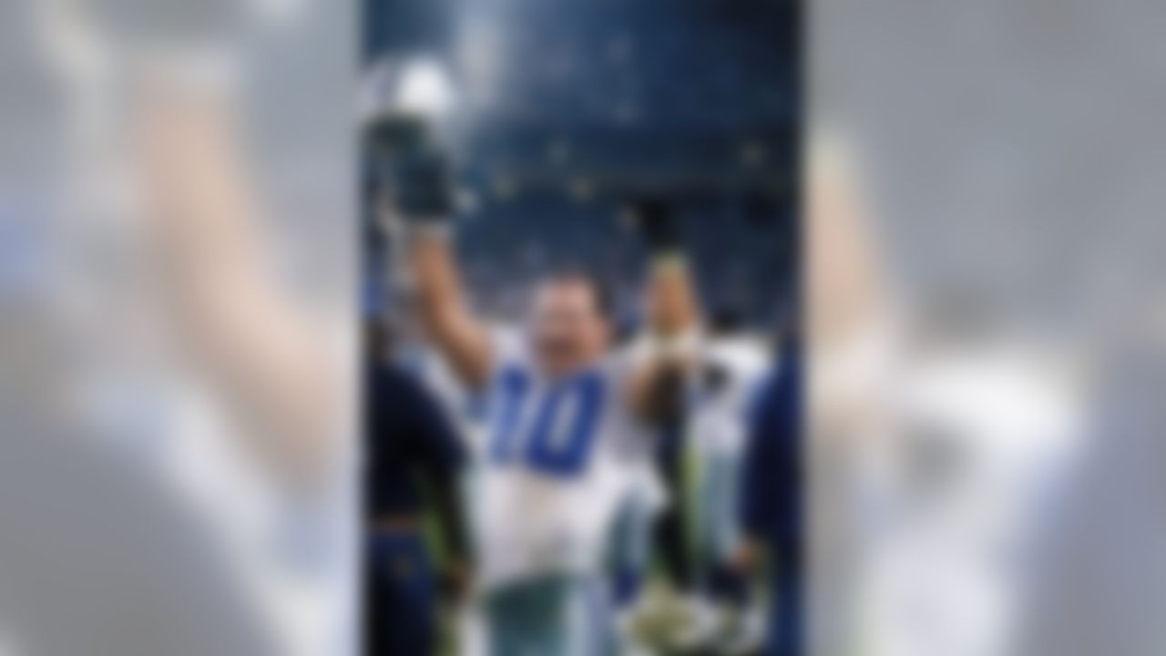 Dallas Cowboys Bill Bates plays in Super Bowl XXX against the Pittsburgh Steelers at Sun Devil Stadium in Tempe, AZ on January 28, 1996. (AP Photo/Tom DiPace)
