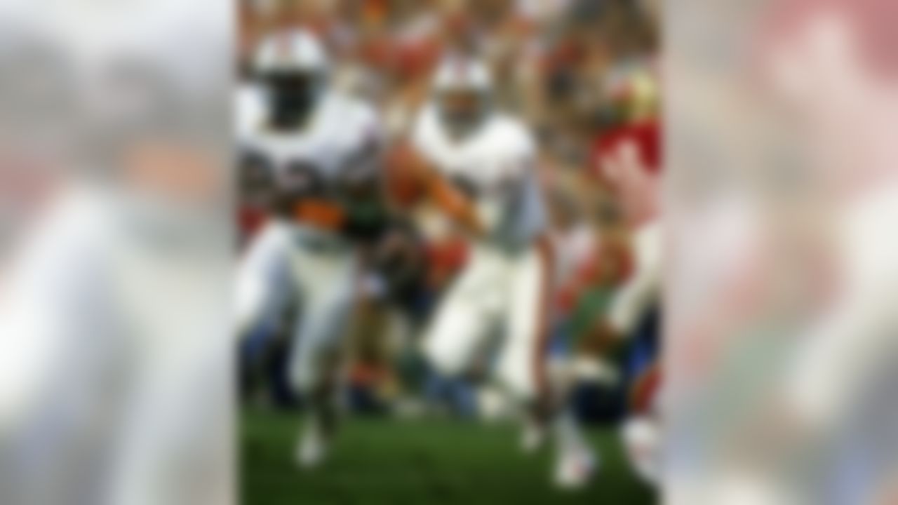 Miami Dolphins Hall of Fame quarterback Dan Marino (13) scans the field during Super Bowl XIX, a 38-16 loss to the San Francisco 49ers on January 20, 1985, at Stanford Stadium in Stanford, California. (Rob Brown/NFL)