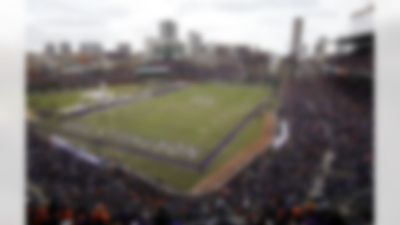 Illinois play against Northwestern during the first quarter of an NCAA college football game at Wrigley Field, home of the Chicago Cubs baseball team, in Chicago on Saturday, Nov. 20, 2010. (AP Photo/Nam Y. Huh)