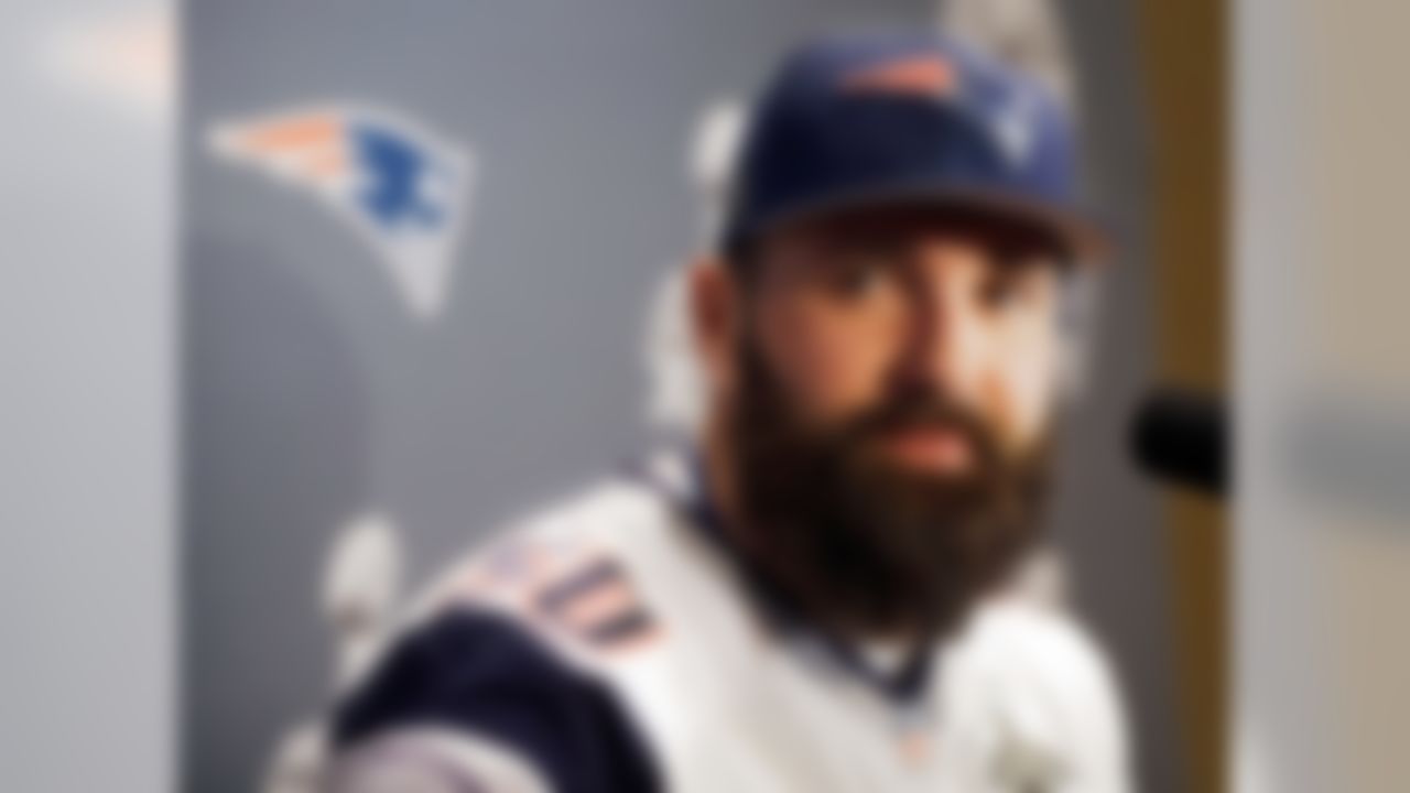 New England Patriots defensive end Rob Ninkovich listens to a question during a news conference Thursday, Jan. 29, 2015, in Chandler, Ariz. The Patriots play the Seattle Seahawks in NFL football Super Bowl XLIX Sunday, Feb. 1. (AP Photo/Mark Humphrey)