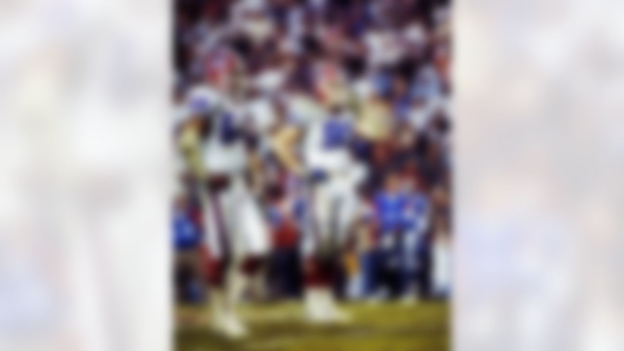 Buffalo Bills linebacker Darryl Talley (56) and nose tackle Jeff Wright (91) during the Bills 20-19 loss to the New York Giants in Super Bowl XXV at Tampa Stadium in Tampa, FL on January 27, 1991. (National Football League)