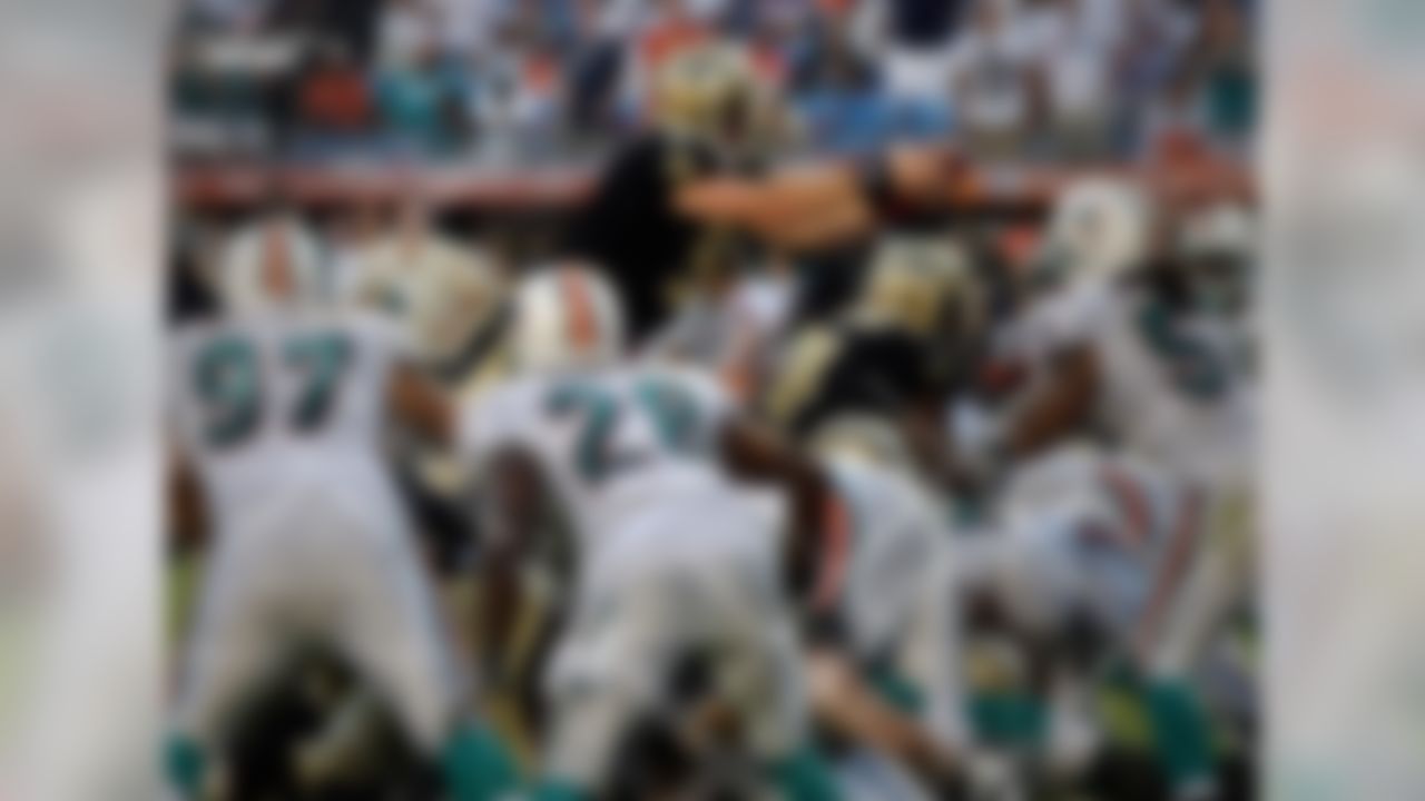 Super Bowl starting quarterbacks are a combined 14-5 in regular-season games played at the Super Bowl stadium that season.
There have been just eight starting QBs to win a game at the Super Bowl stadium in the regular season and then win the Super Bowl that same season. The last to do it: Drew Brees in 2009 at Miami's Sun Life Stadium. Just Peyton Manning and Russell Wilson from this year's playoffs group won at MetLife Stadium in 2013.