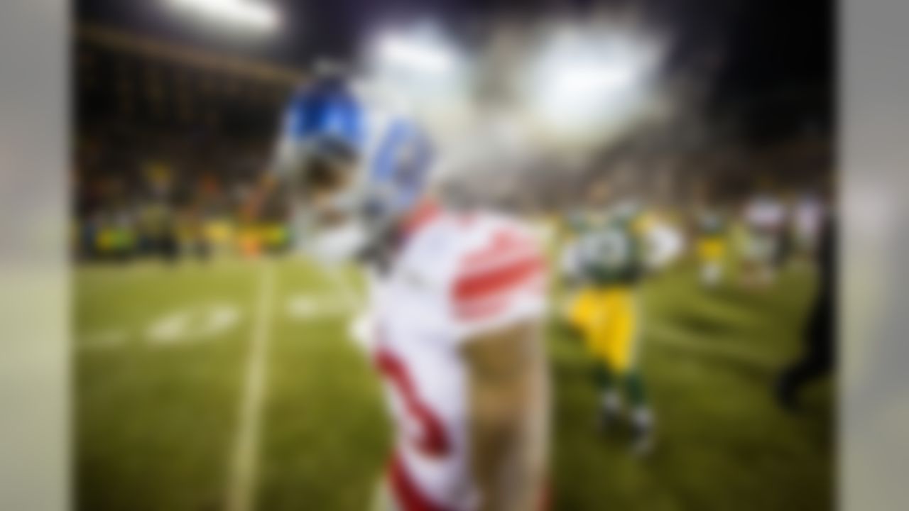 New York Giants wide receiver Odell Beckham (13) walks off the field following a NFL football game between the New York Giants and the Green Bay Packers during the first round Wildcard meeting on Sunday, January 8, 2017 at Lambeau Field in Green Bay Wis.  The Packers beat the Giants 38-13 to advance in the playoffs. (Todd Rosenberg/NFL)