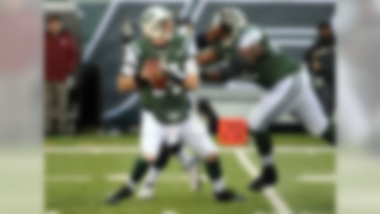 Here's riddle:  The Jets activate three quarterbacks on Sunday and two players complete a pass during the game.  None are named Tebow or Sanchez.  Who then threw the ball aside of Greg McElroy?  Well, the answer is a former high school quarterback and current Jets receiver Jeremy Kerley,  who completed a 42 yard pass to Clyde Gates. Time to add another name to the Jets quarterback controversy.