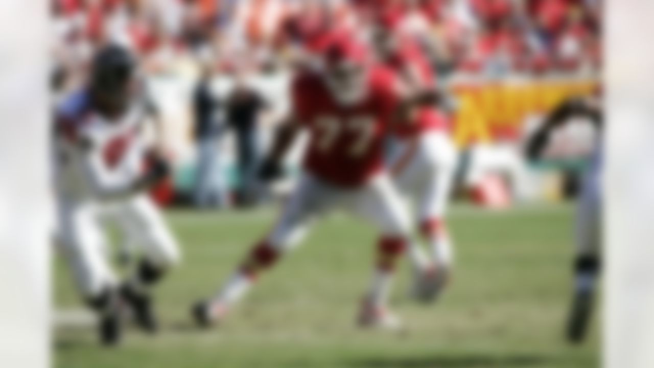 Roaf looks to block against the Atlanta Falcons in a 2004 game at Arrowhead Stadium in Kansas City, Mo. The Chiefs won, 56-10. (AP Photo/G. Newman Lowrance)