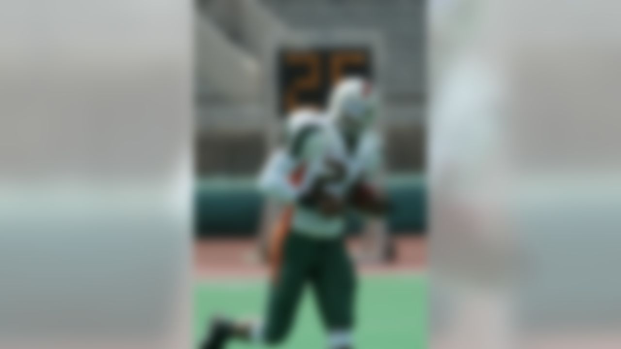 University of Miami defensive back Sean Taylor warms up before a game during the 2002 season. (AP Photo/Bruce Schwartzman)