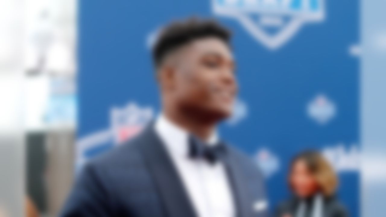 UCLA linebacker Myles Jack arrives at the 2016 NFL Draft at the Auditorium Theatre on Thursday, April 28, 2016 in Chicago. (Ben Liebenberg/NFL)