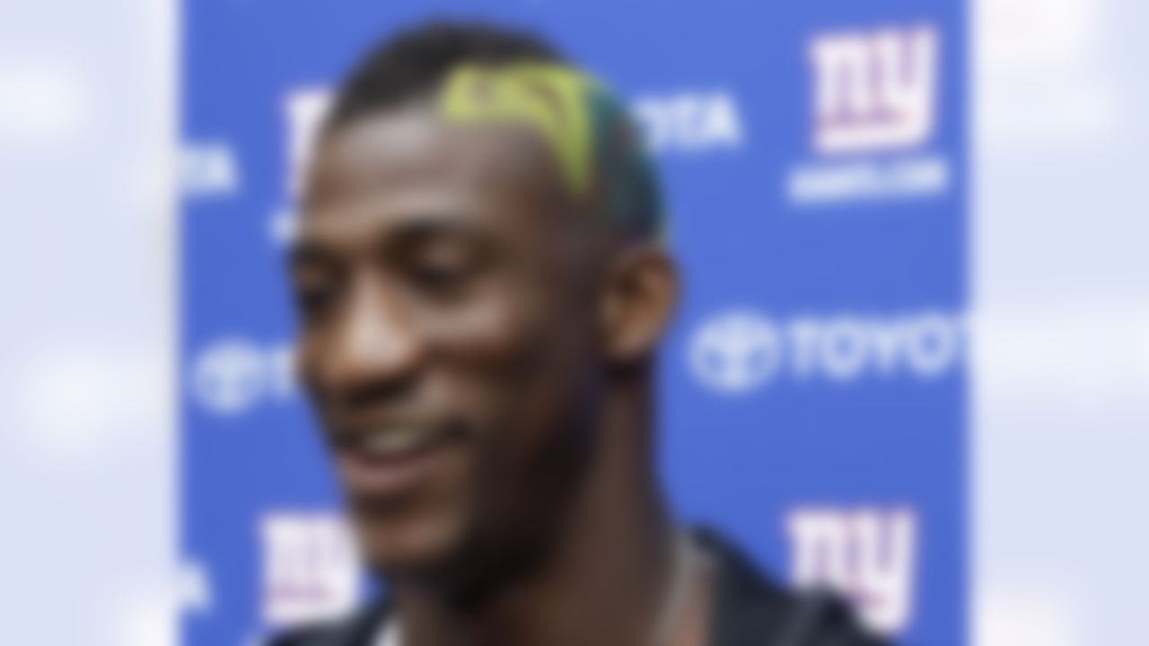 New York Giants defensive back Antrel Rolle sports a new hair style at the New York Giants NFL football training camp in Albany, N.Y., Friday, July 27, 2012. (AP Photo/Kathy Willens)