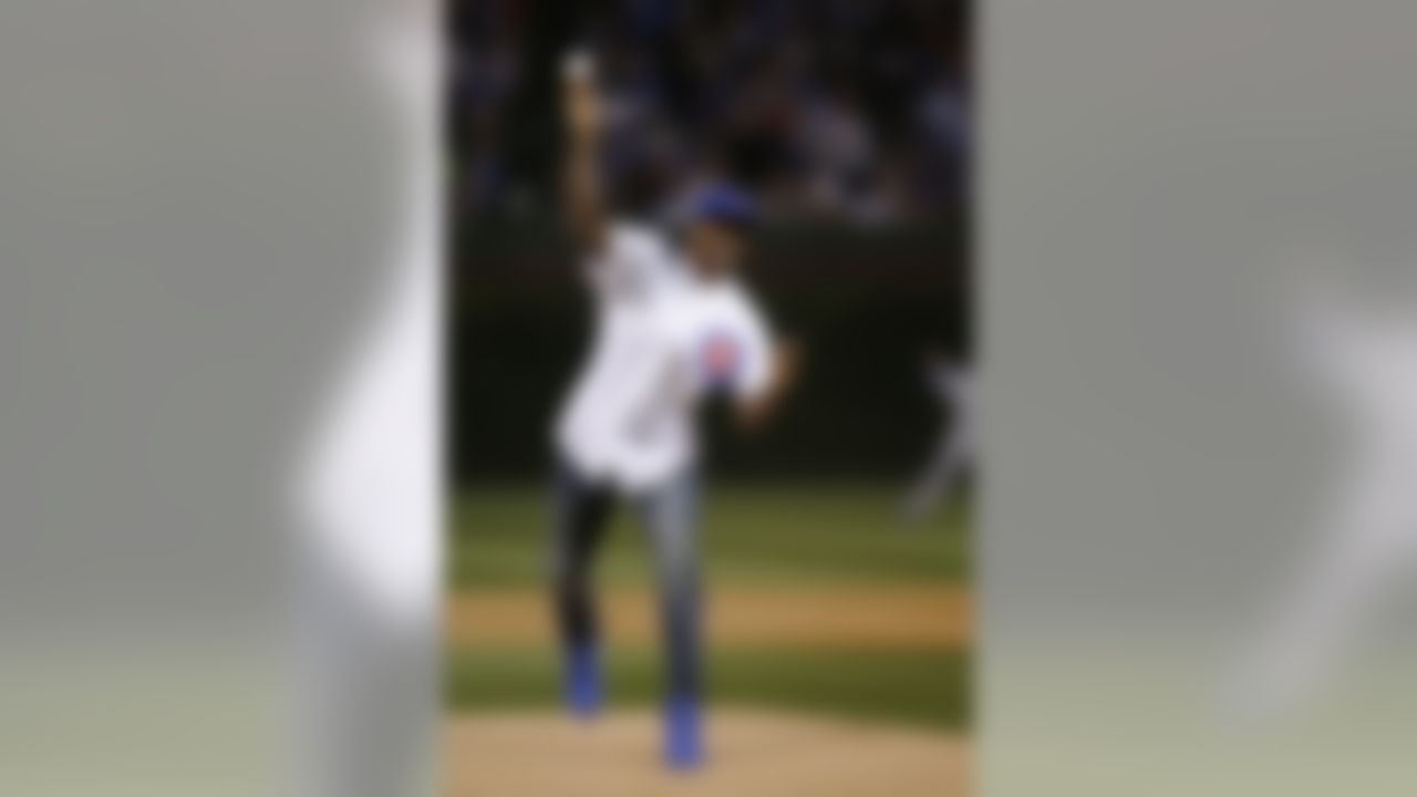 The Chicago Bears' Alshon Jeffery throws a ceremonial first pitch before a baseball game between the Chicago Cubs and Kansas City Royals, Monday, Sept. 28, 2015, in Chicago. (AP Photo/Andrew A. Nelles)