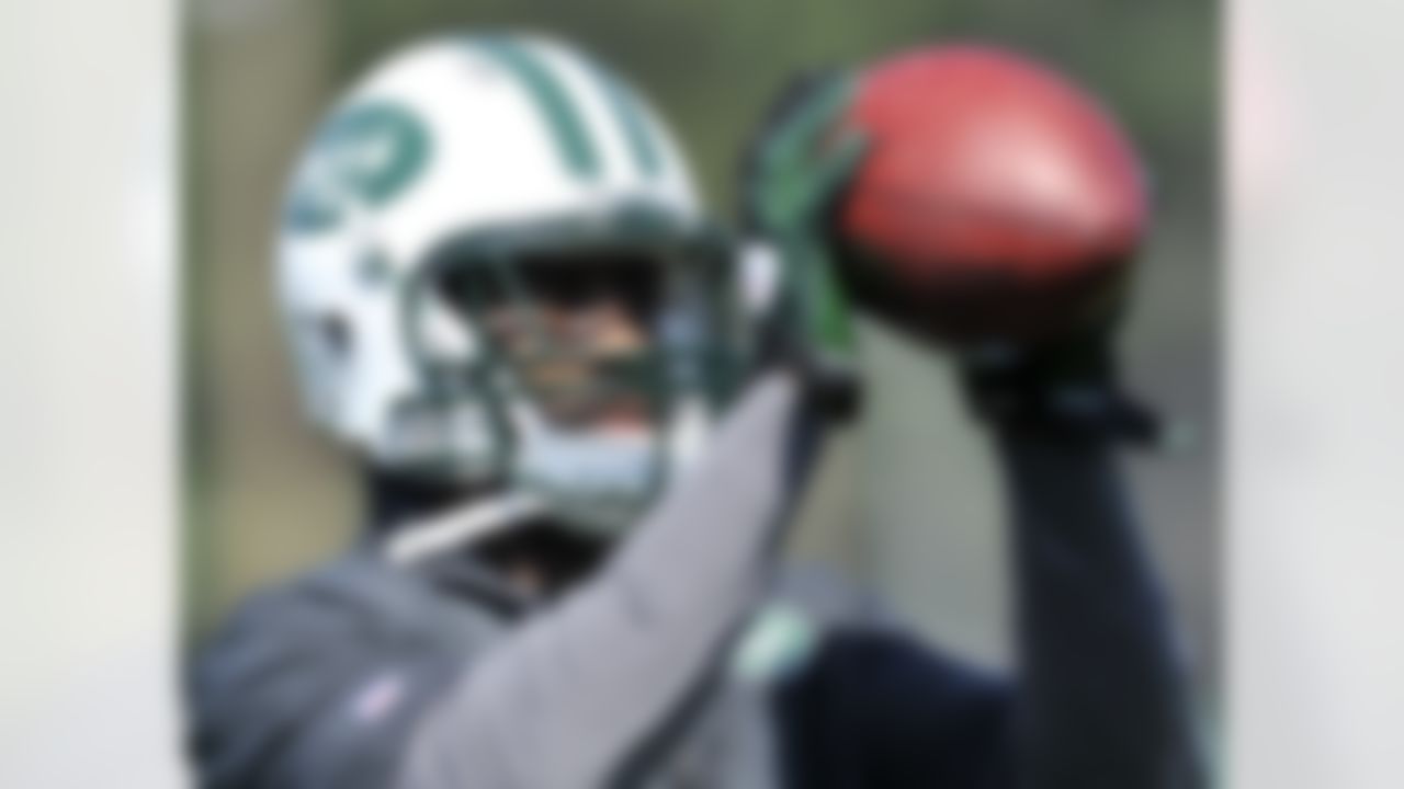 New York Jets cornerback Darelle Revis catches a pass at their NFL football training camp Monday, July 30, 2012, in Cortland, N.Y. (AP Photo/Bill Kostroun)