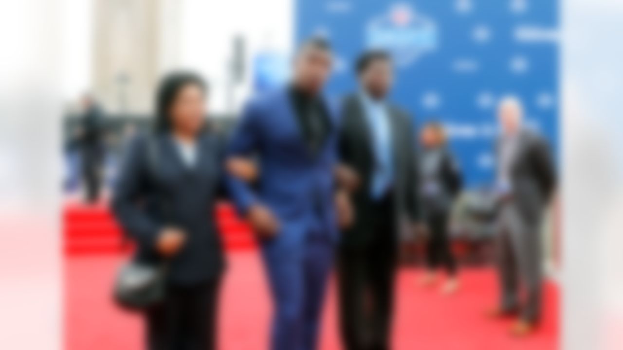 Florida strong safety Keanu Neal (center) walks on the red carpet during the 2016 NFL Draft at the Auditorium Theatre on Thursday, April 28, 2016 in Chicago. (Ben Liebenberg/NFL)