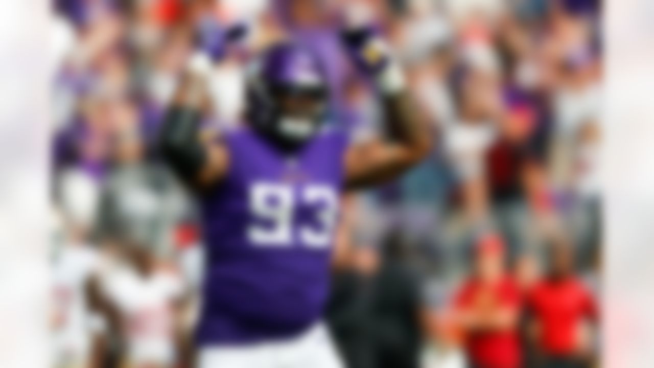 On March 12, 2019, the Browns agreed to terms with defensive tackle Sheldon Richardson on a three-year contract worth $36 million.