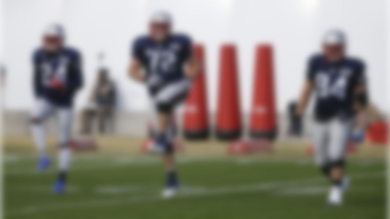 New England Patriots cornerback Darrelle Revis (24), defensive tackle Joe Vellano (72) and defensive tackle Chris Jones (94) warm up during practice Wednesday, Jan. 28, 2015, in Tempe, Ariz. The Patriots play the Seattle Seahawks in NFL football Super Bowl XLIX Sunday, Feb. 1, in Glendale, Ariz. (AP Photo/Mark Humphrey)