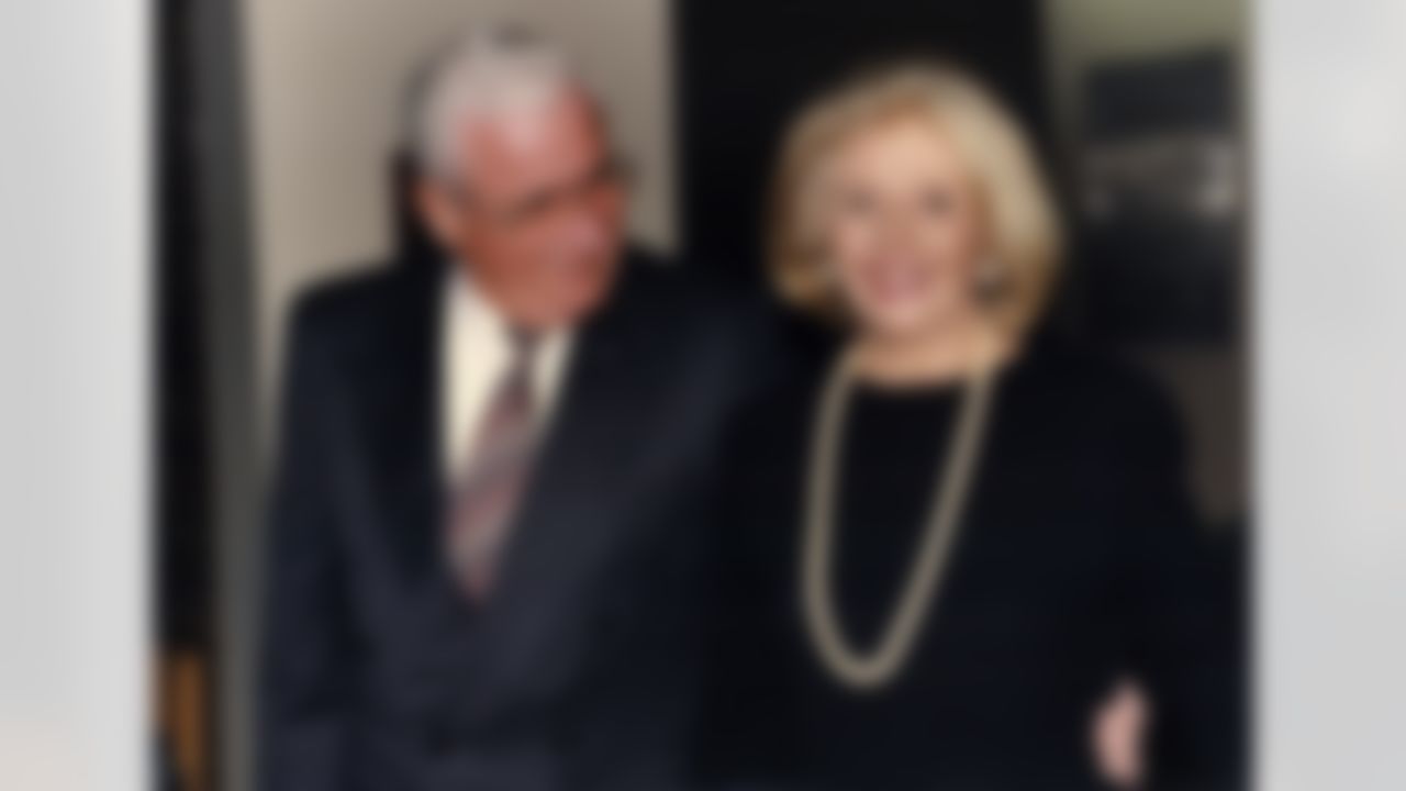 In this undated photo provided by the Baltimore Ravens, Art Modell is shown with his wife Patricia. Patricia Modell, a longtime television actress and wife of former NFL team owner Art Modell, died Wednesday, Oct. 12, 2011, the Baltimore Ravens announced. She was 80. (AP Photo/Baltimore Ravens)