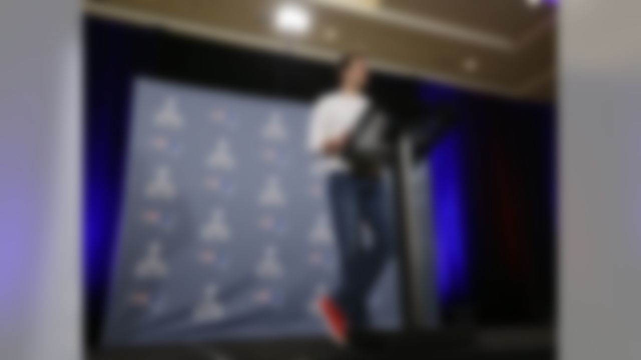 New England Patriots quarterback Tom Brady answers questions during a news conference Thursday, Jan. 29, 2015, in Chandler, Ariz. The Patriots play the Seattle Seahawks in NFL football Super Bowl XLIX Sunday, Feb. 1. (AP Photo/Mark Humphrey)