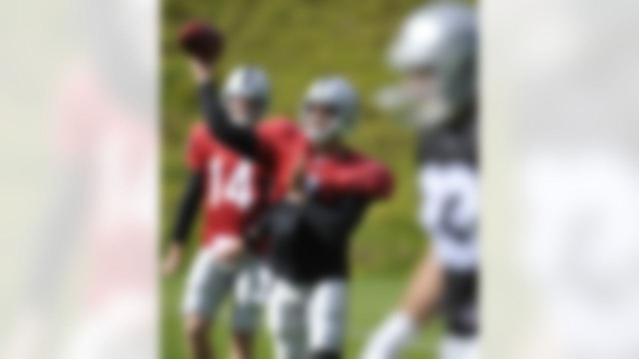 Oakland Raiders quarterback Derek Carr during practice on Wednesday, September 24, 2104 at Pennyhill Park outside of London. The Oakland Raiders and the Miami Dolphins will play in the NFL International Series at Wembley Stadium in London on Sunday, Sept 28. (Sean RyanNFL)
