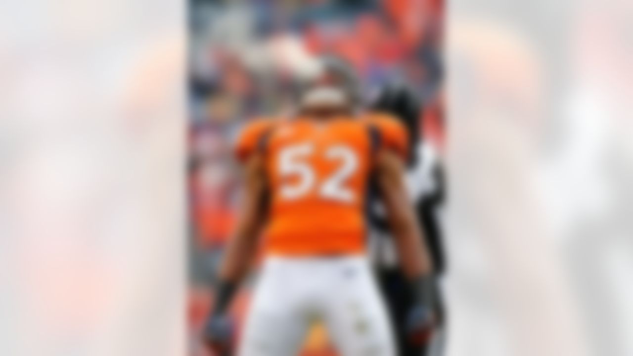 Denver Broncos linebacker Wesley Woodyard (52) reacts during the AFC Divisional playoff game against the Baltimore Ravens at Sports Authority Field at Mile High in Denver, Colorado on January 12, 2013. (Ric Tapia/NFL)