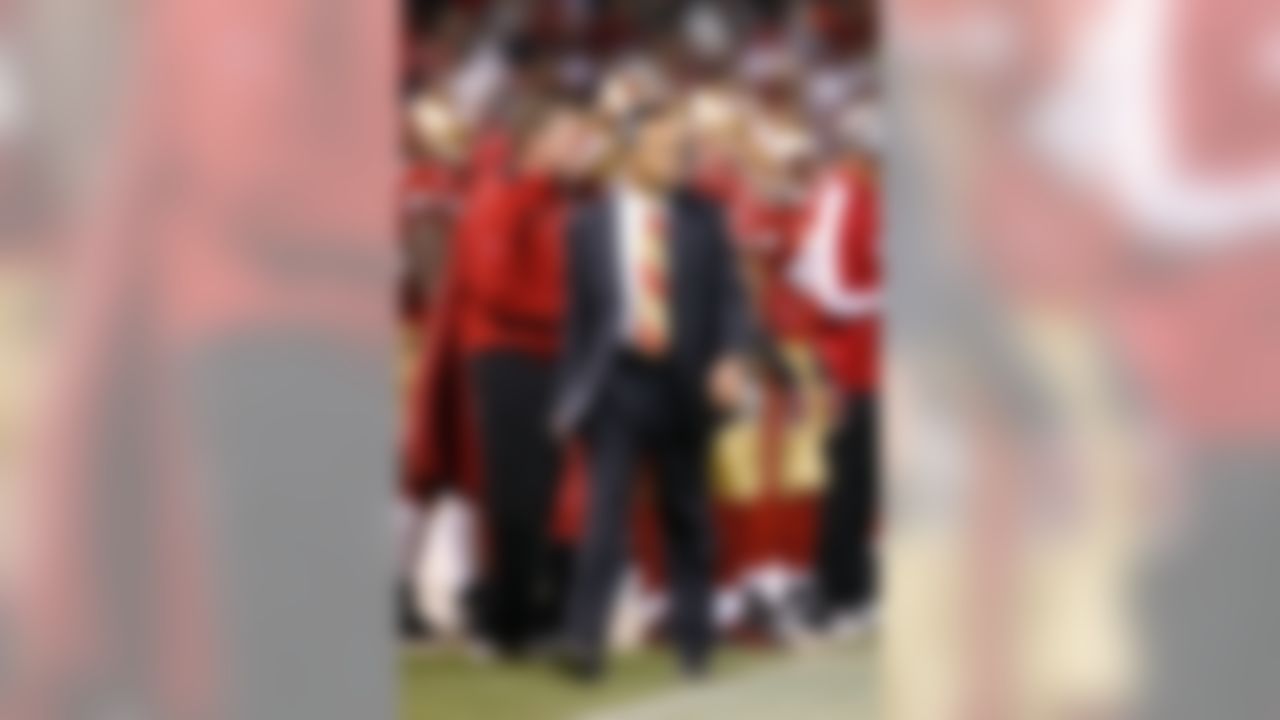 SAN FRANCISCO - DECEMBER 15: Mike Nolan, head coach of the San Francisco 49ers looks on during the game against the Cincinnati Bengals on December 15, 2007 at Monster Park in San Francisco, California. (Photo by Joe Robbins/Getty Images)