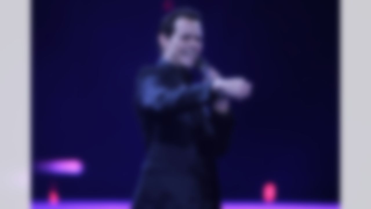 Puerto Rico's Marc Anthony pop singer performs at the 53rd annual Vina del Mar International Song Festival in Vina del Mar, Chile, Thursday Feb. 23, 2012. (AP Photo/Jorge Saenz)