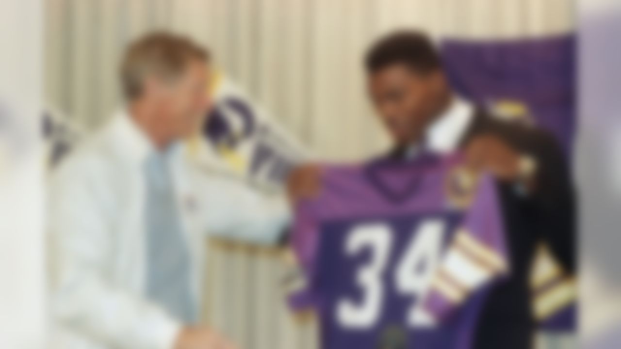 The Minnesota Vikings were over the moon about getting Heisman Trophy winner Herschel Walker via trade in 1989. The rest of the NFL wasn't, not because of what he did for the Vikings, but what the trade built for the Dallas Cowboys. Cowboys head coach Jimmy Johnson ultimately received six Vikings draft picks. Two of those were used on the NFL's all-time leading rusher in Emmitt Smith and a three-time All-Pro safety in Darren Woodson. The other picks were used in trades, one of which resulted in the acquisition of Russell Maryland. The Dallas dynasty was born.