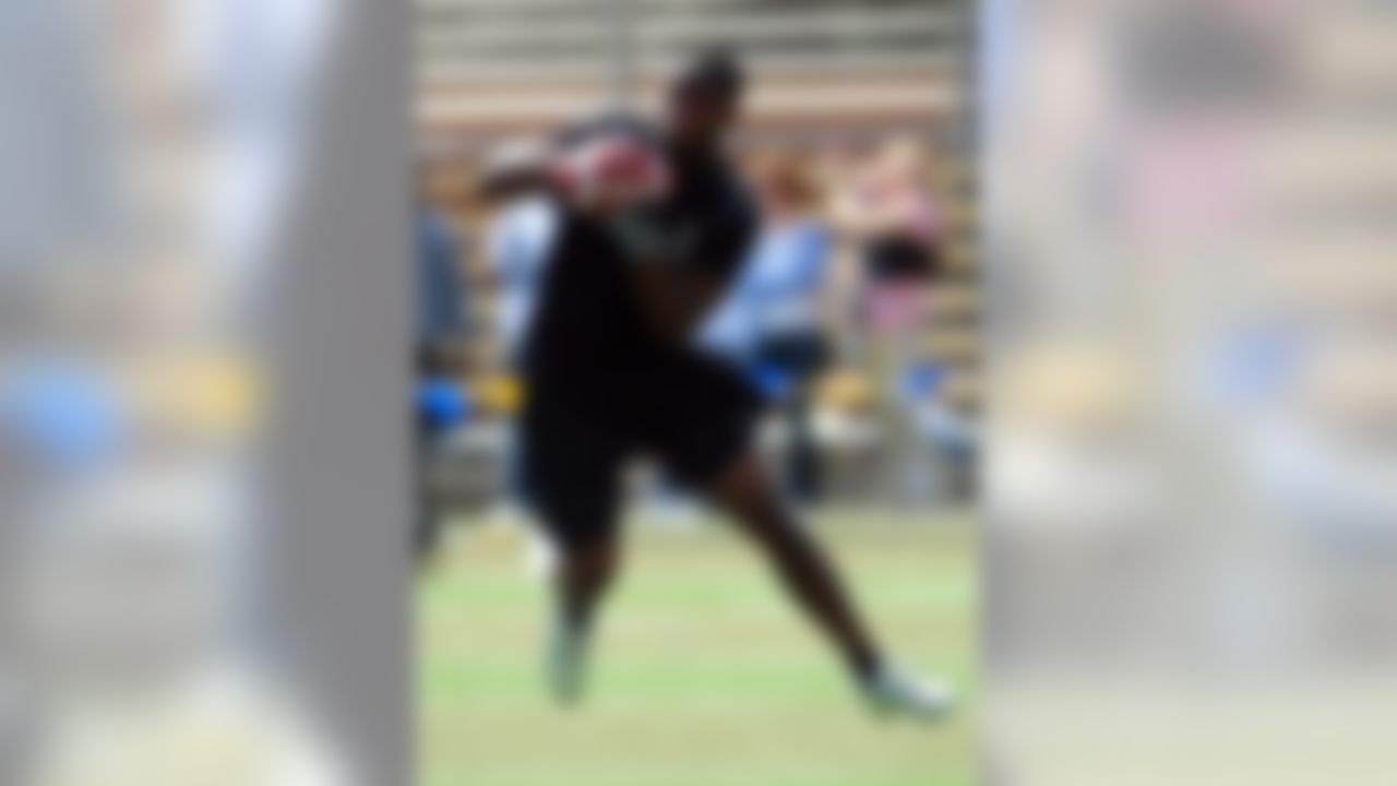 CB Alterraun Verner works out during UCLA pro day in Los Angeles, on March 30, 2010. (Gary A. Vasquez/NFL.com)