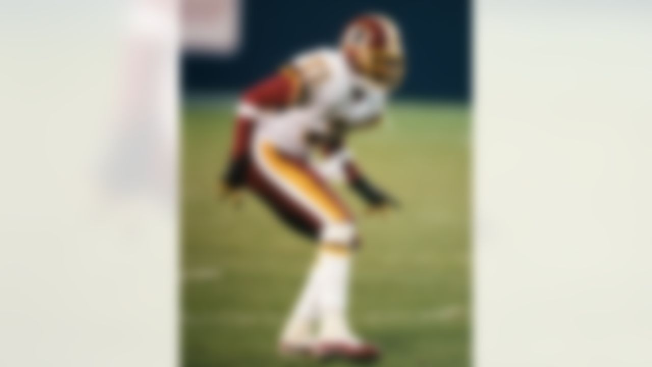 Washington Redskins defensive back Deion Sanders (21) in a 16 to 6 Redskins' win over the the New York Giants at Giants Stadium on Sept. 24, 2000 in East Rutherford, N.J. (AP Photo/Evan Pinkus)
