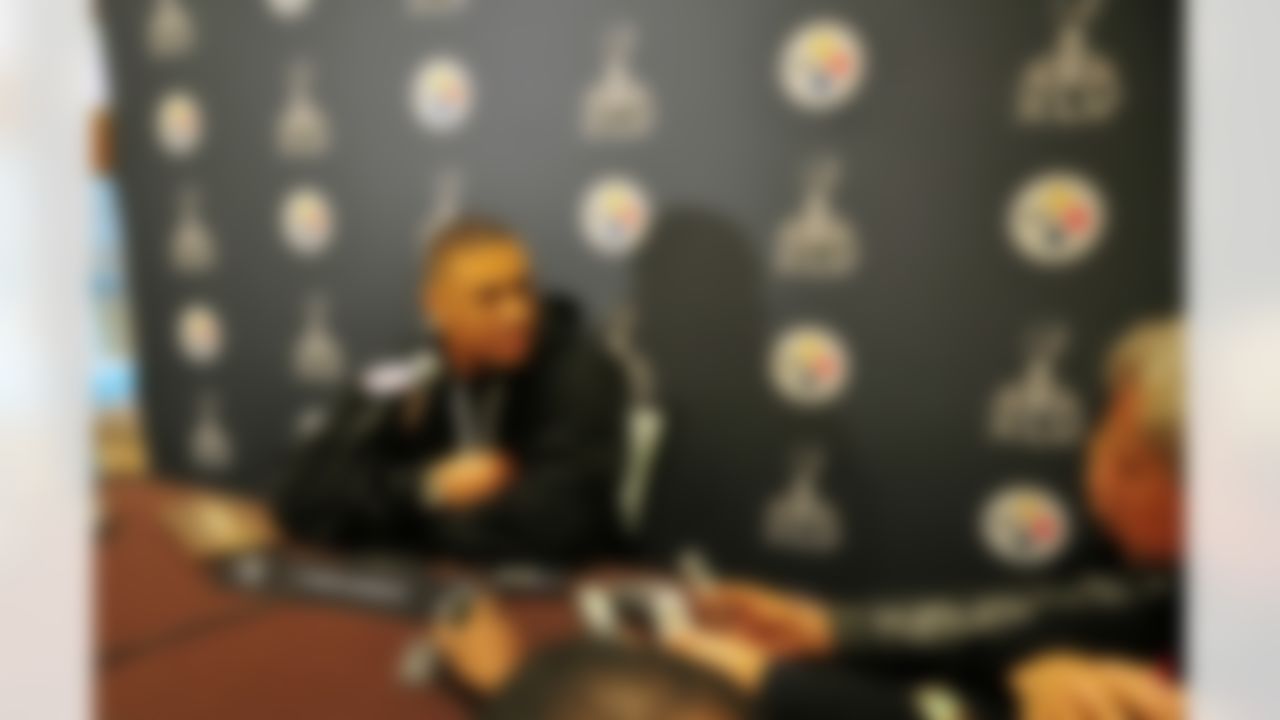Pittsburgh Steelers linebacker LaMarr Woodley speaks during their arrival press conference at the Omni Fort Worth hotel in Fort Worth, Texas on January 31, 2011. (Gary A. Vasquez/NFL)