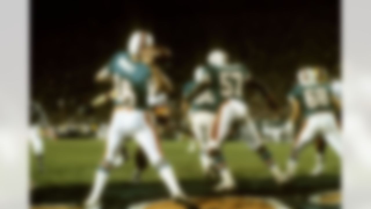 Miami Dolphins quarterback David Woodley throws a pass out of the end zone during the Dolphins 27 - 17 loss to the Washington Redskins in Super Bowl XVII on January 30, 1983 at the Rose Bowl in Pasadena, CA. (AP Photo/Al Messerschmidt)