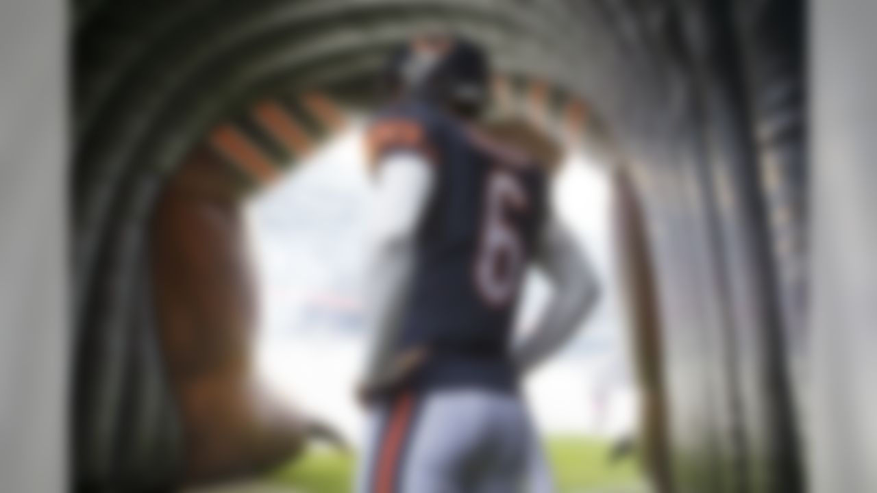 Chicago Bears quarterback Jay Cutler waits for his introduction before taking on the Oakland Raiders. (Todd Rosenberg/NFL)