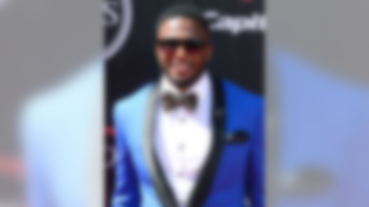 San Diego Chargers' Brandon Flowers arrives at the ESPY Awards at the Nokia Theatre on Wednesday, July 16, 2014, in Los Angeles. (Photo by Jordan Strauss/Invision/AP)