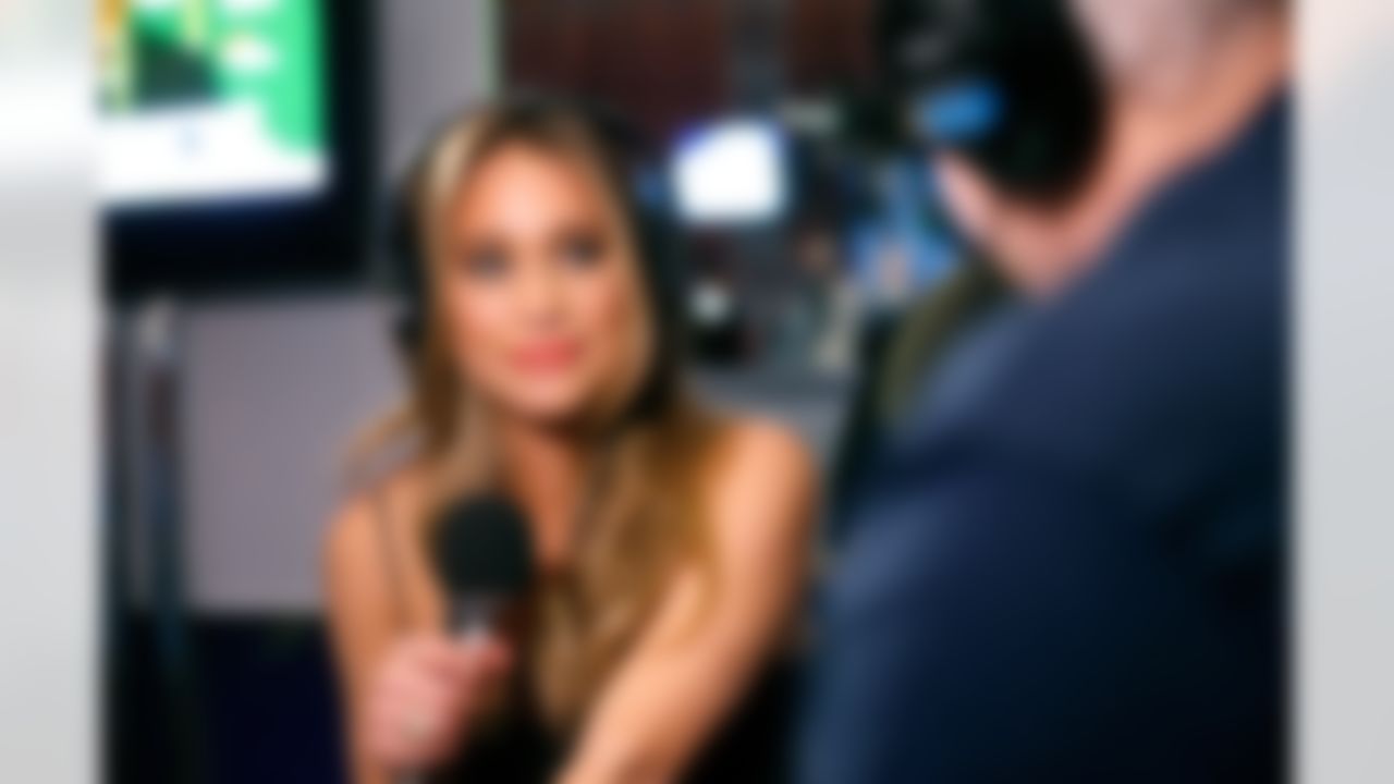 Model Hannah Davis on Radio Row at the Super Bowl XLVIII media center in the Sheraton Hotel on Wednesday, January 29, 2014 in New York, NY. (Perry Knotts/NFL)